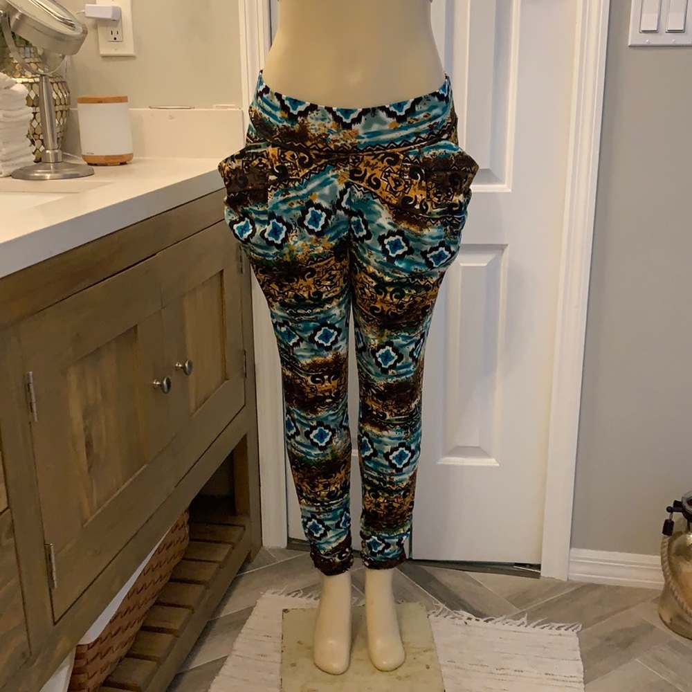 DGNY tribal pants!